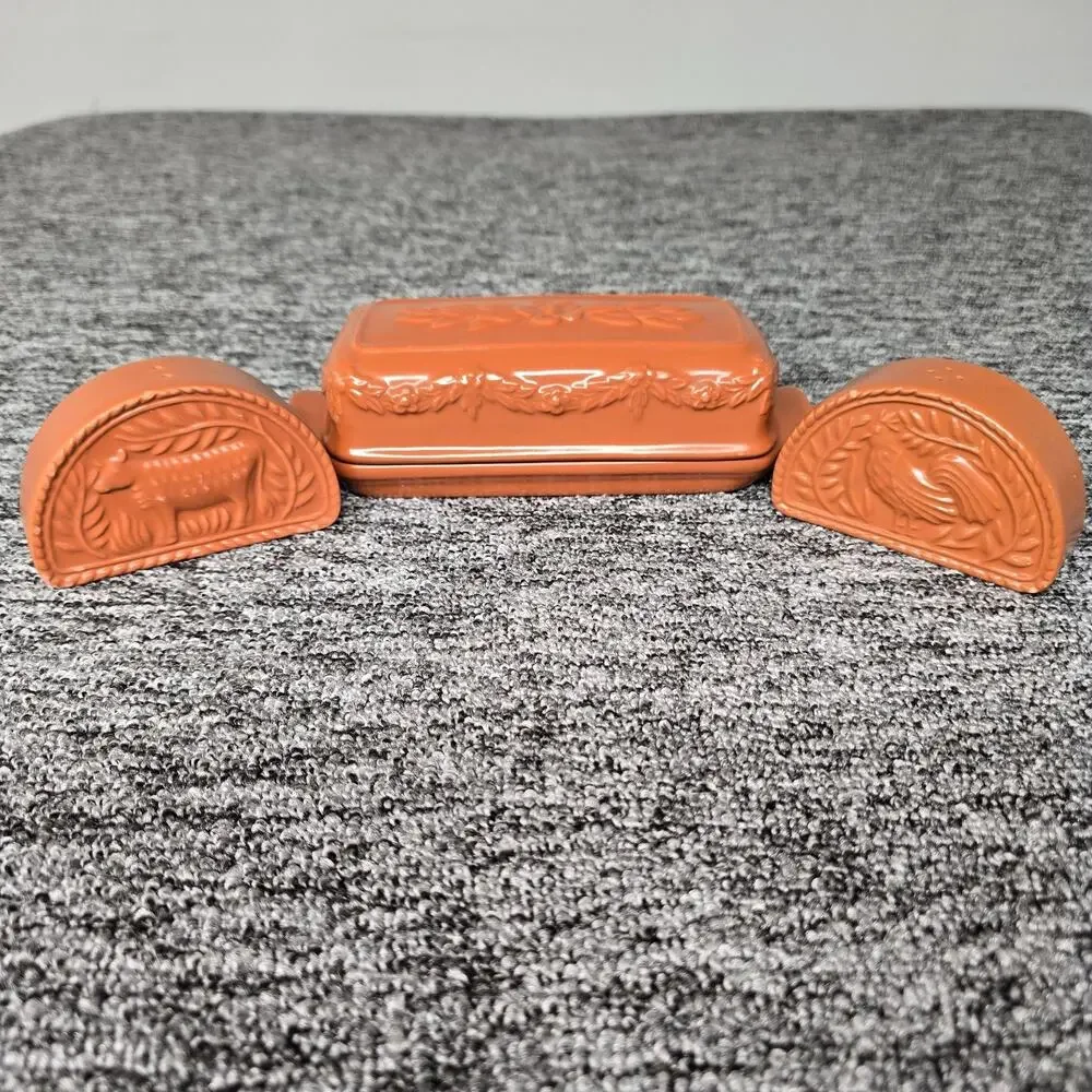 Vtg Avon Terracotta Kitchenware Collection Butter Dish Salt & Pepper Shaker Set